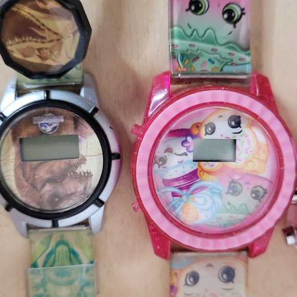 Watch Lot Plastic Novelty Fashion Characters No Batteries Untested Parts Only - Picture 4 of 8